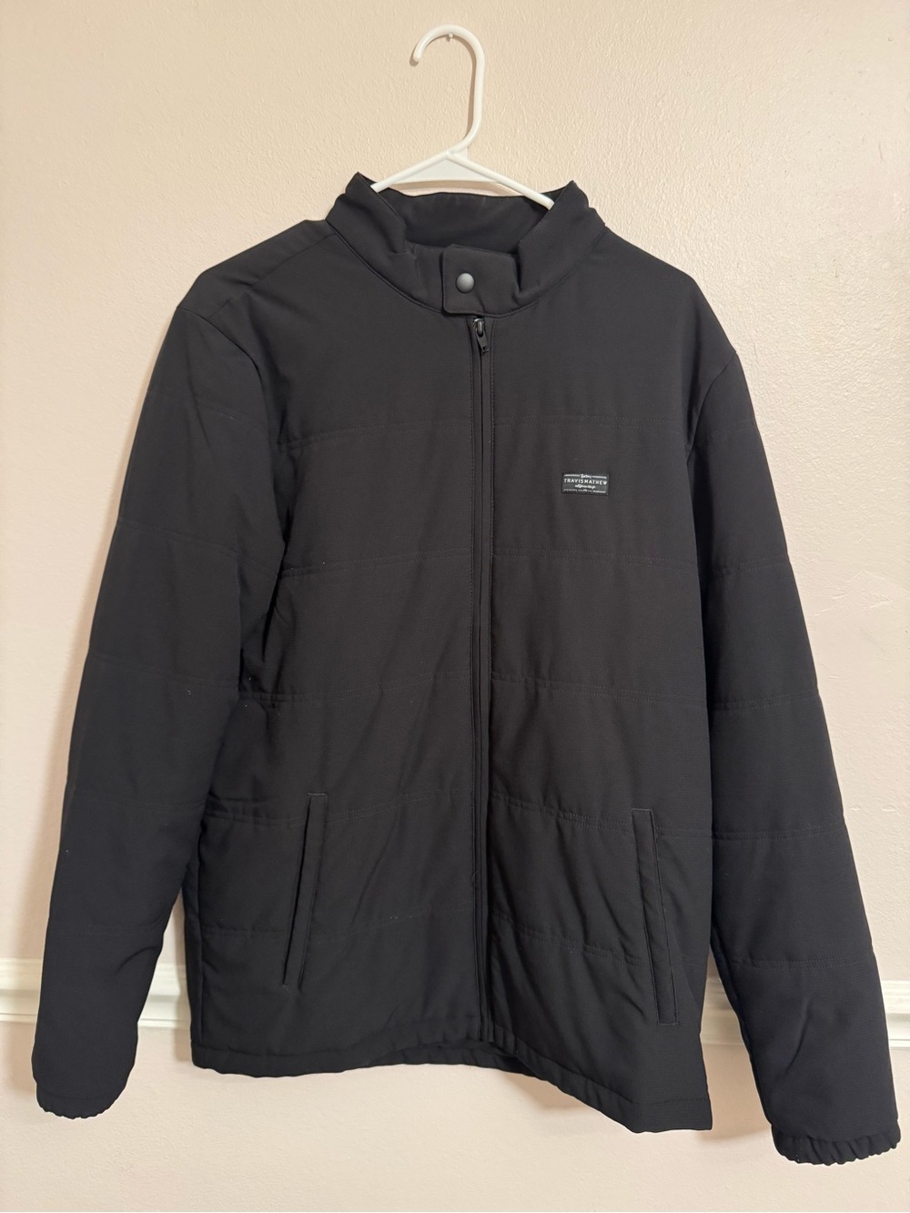 TravisMathew Men's Black Puffer Jacket Size Medium